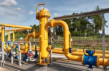 How long does SIRAT share with you the maintenance cycle for valves?
