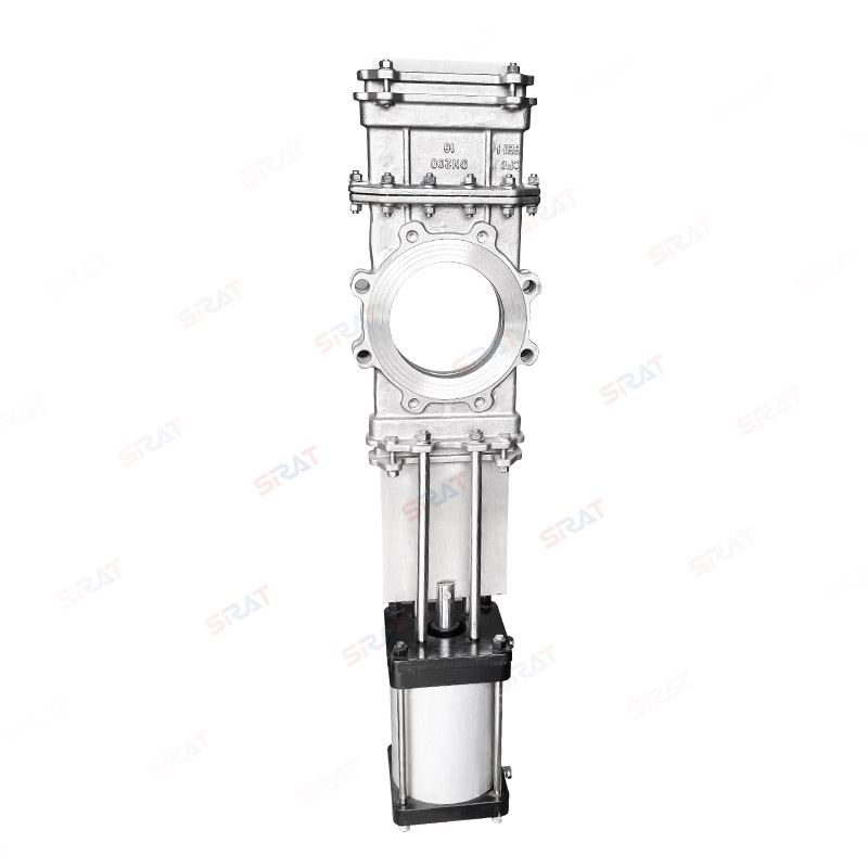 Penetrating knife gate valve